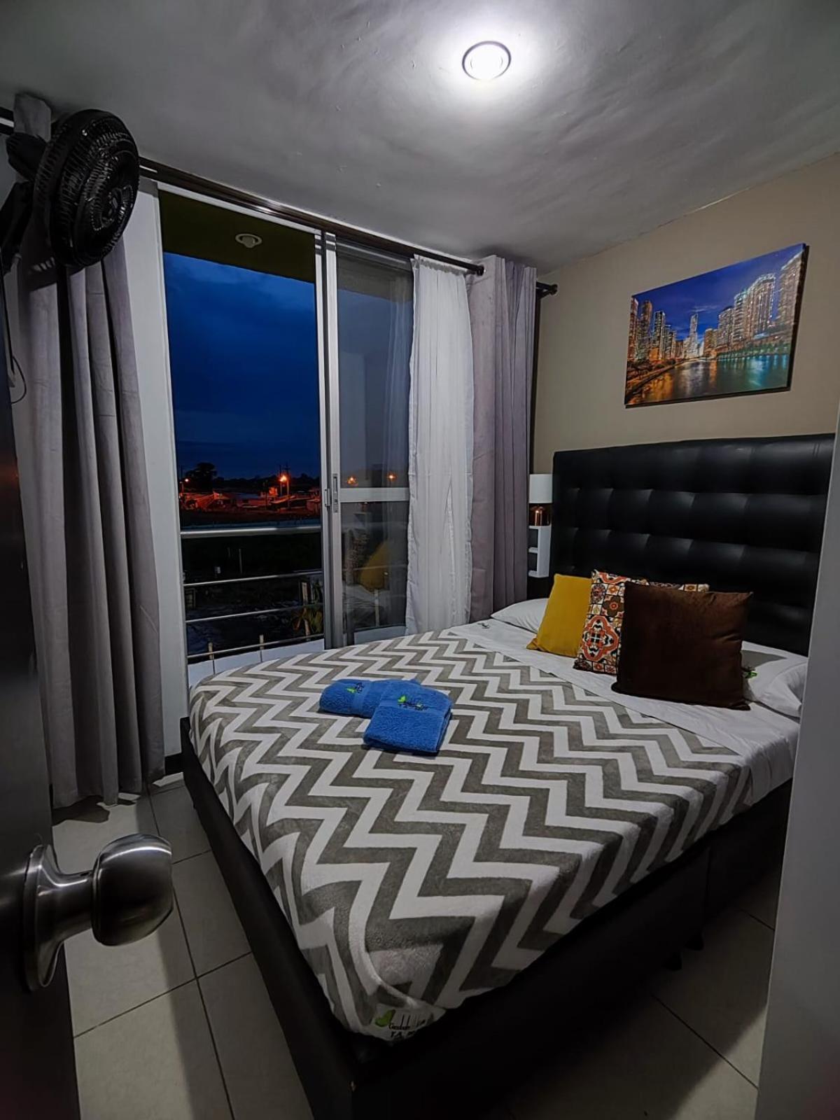 Apartamento Cerca Parque Del Cafe Con Piscina Montenegro Ngoại thất bức ảnh
